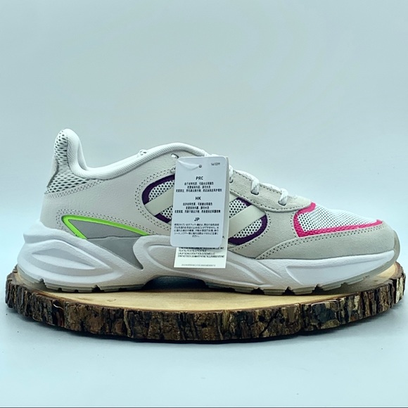 ADIDAS Women’s 90s Valasion Various Sizes - Picture 5 of 7